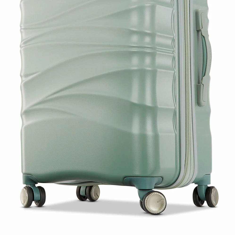 American Tourister Cascade Hardside 20" Spinner 6 American Tourister Cascade Hardside 20" Spinner - Image 4