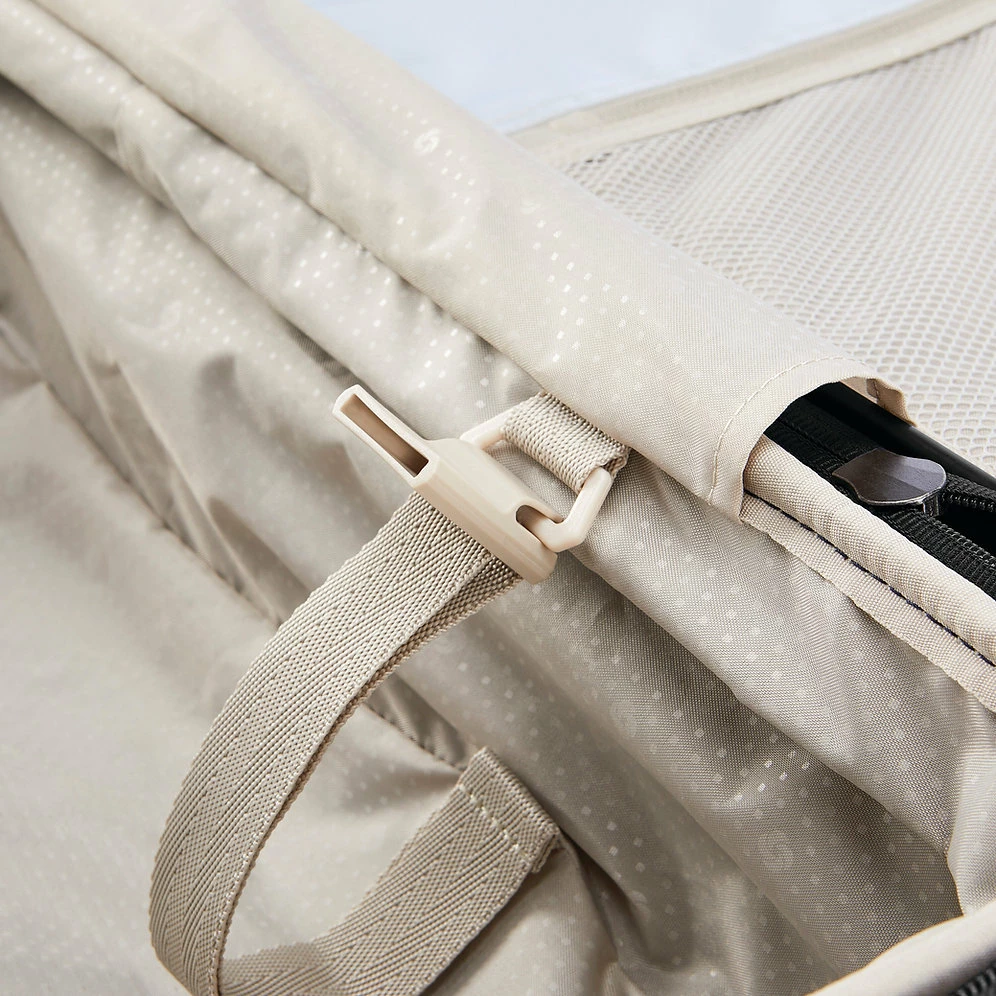 Samsonite Silhouette 17 Hard Side Spinner - Large 15 Samsonite Silhouette 17 Hard Side Spinner - Large - Image 13