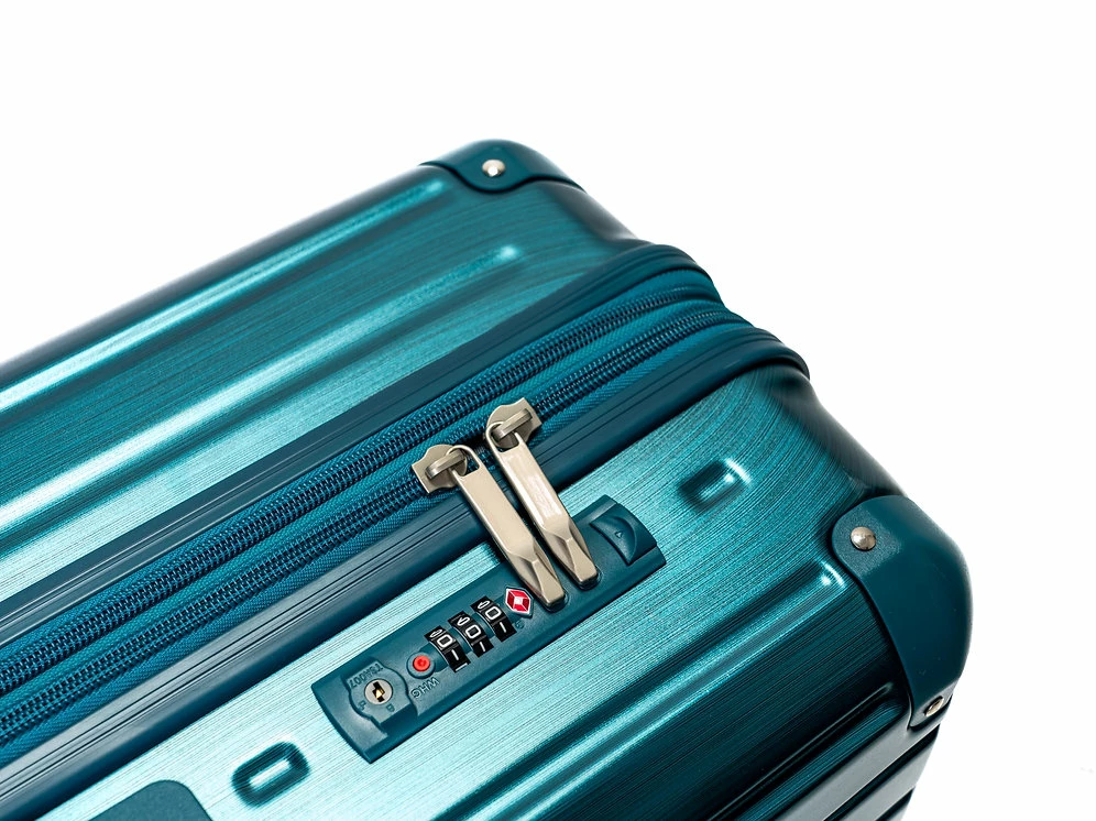 Camel Mountain 953 PC Spinner Luggage 7 Camel Mountain 953 PC Spinner Luggage - Image 5