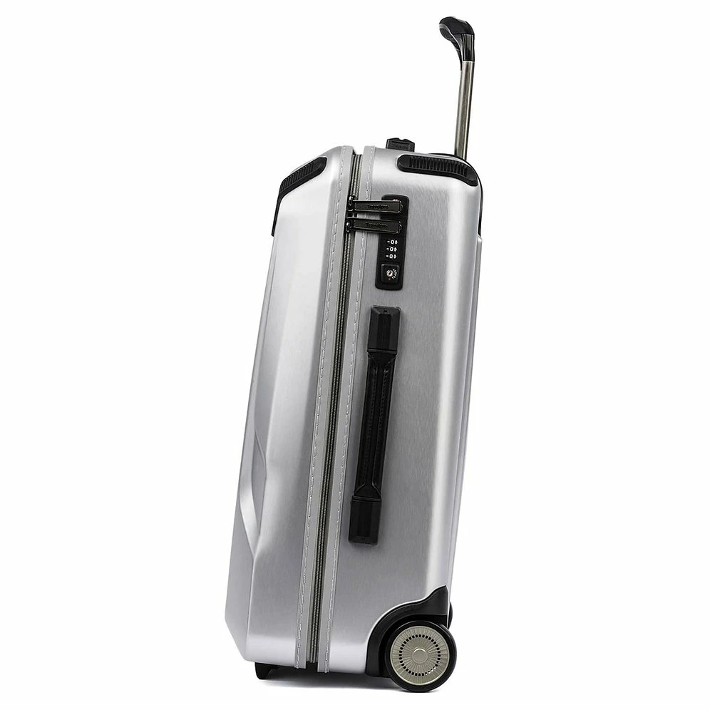 TravelPro Crew™ 11 22" Slim Hardside Carry-On Rollaboard® 7 TravelPro Crew™ 11 22" Slim Hardside Carry-On Rollaboard® - Image 5