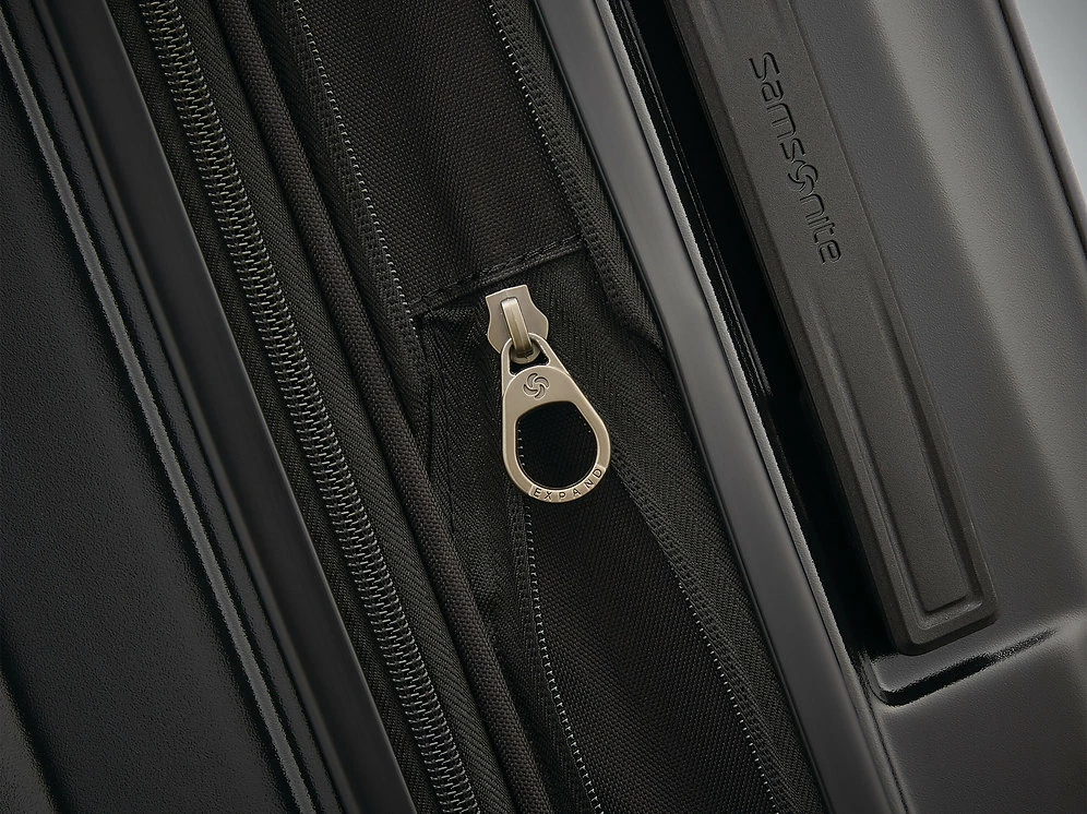 Samsonite Octiv Carry-On Spinner 6 Samsonite Octiv Carry-On Spinner - Image 4