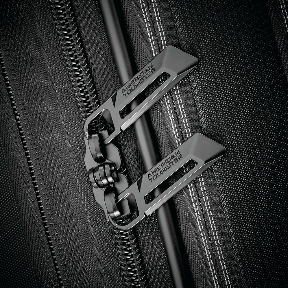 American Tourister Zoom Turbo 28" Spinner-Large 8 American Tourister Zoom Turbo 28" Spinner-Large - Image 6