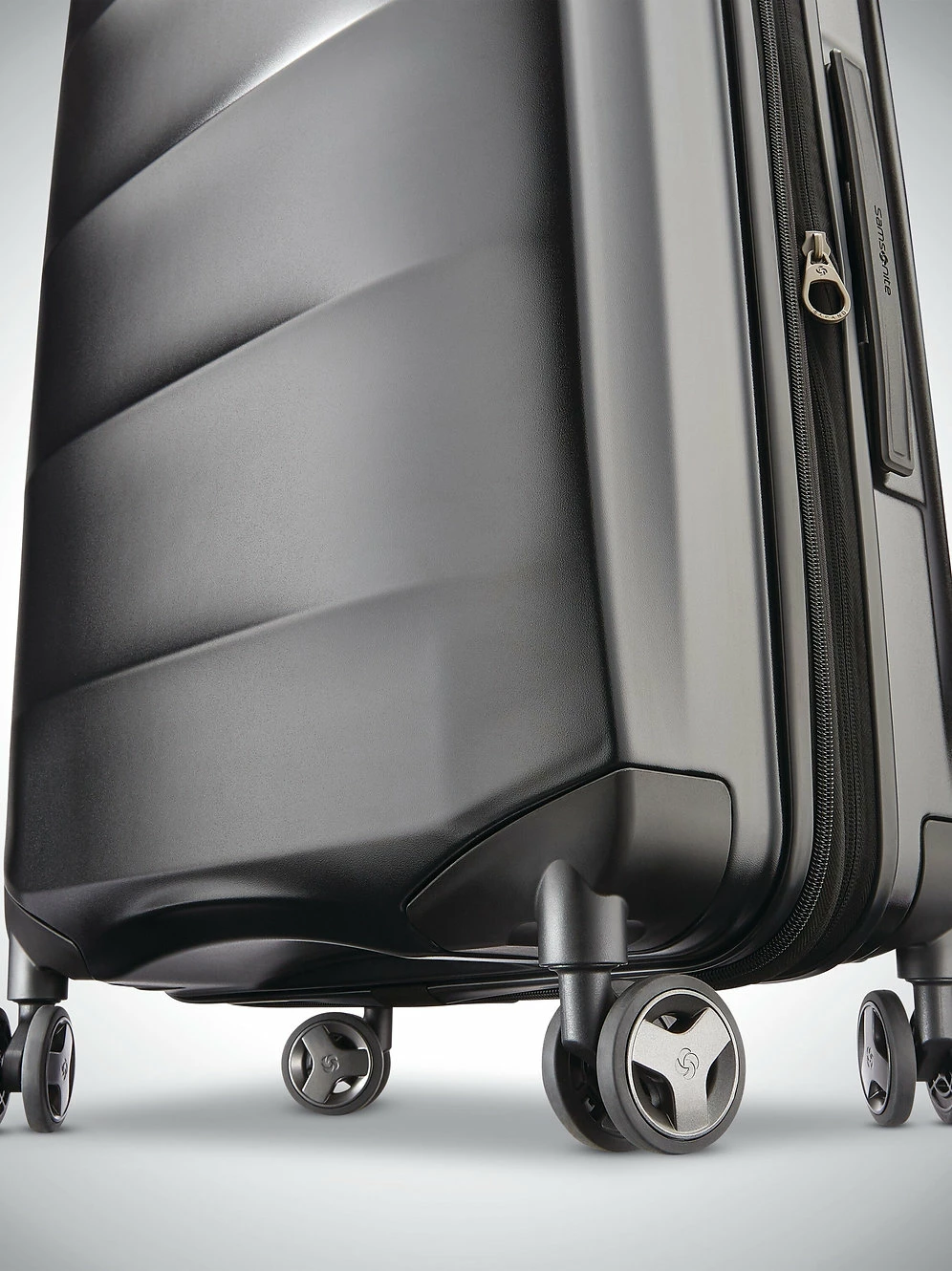 Samsonite Octiv Large Spinner 8 Samsonite Octiv Large Spinner - Image 6